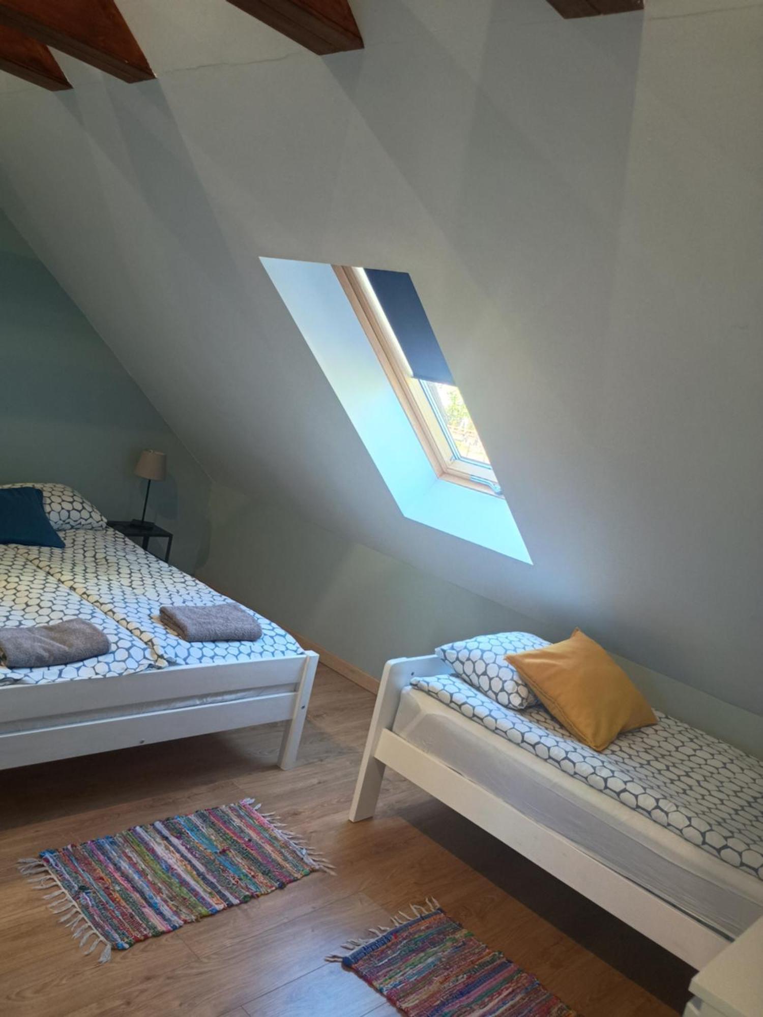 Mazurska Apartamenty Rydzewo Ruang foto
